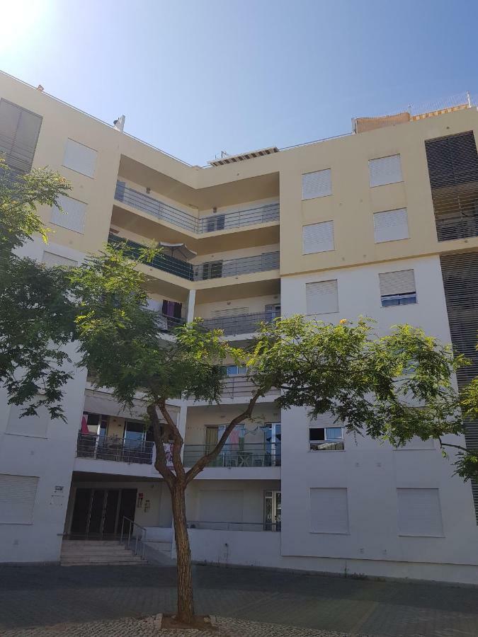 Apartment Encosta Da Marina